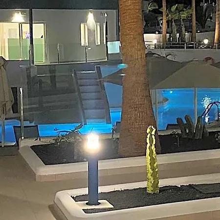 Kikere Otel